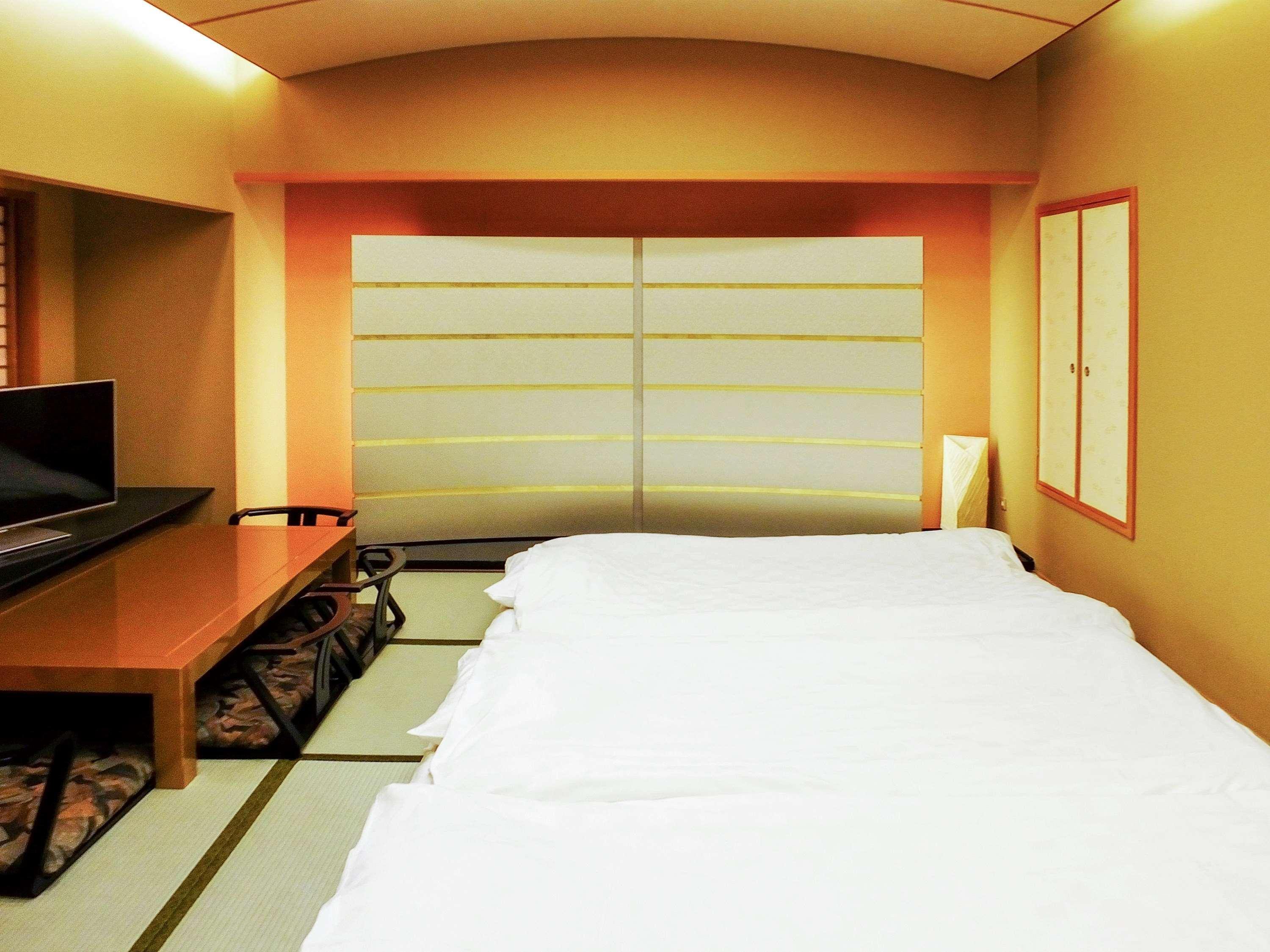 Ibis Styles Namba Ōsaka